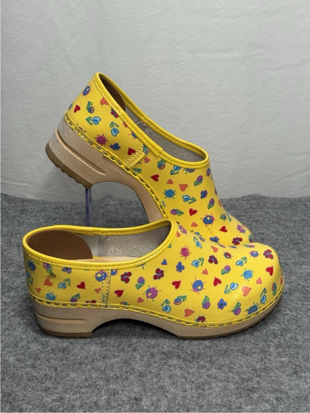 SANITA CLOGS in yellow patent leather “Pippi”  Longstocking print. So fun!  36